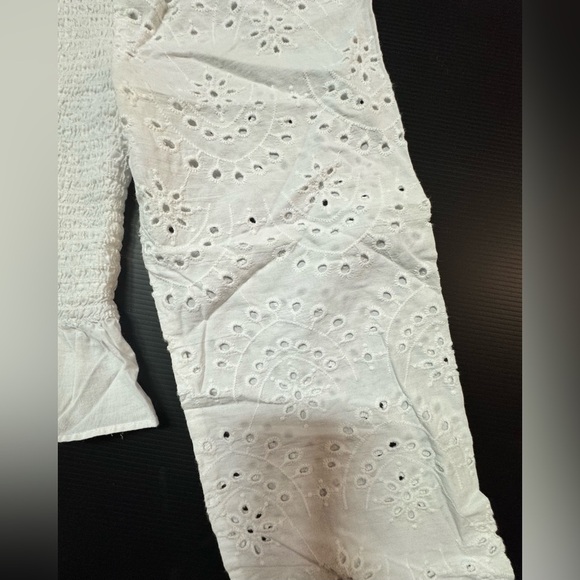 Derek Heart White Eyelet Peplum Blouse - Picture 9 of 11